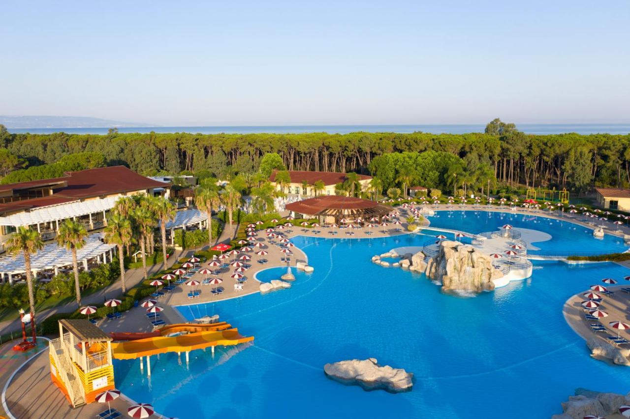 Falkensteiner Club Funimation Garden Calabria Curinga Kültér fotó