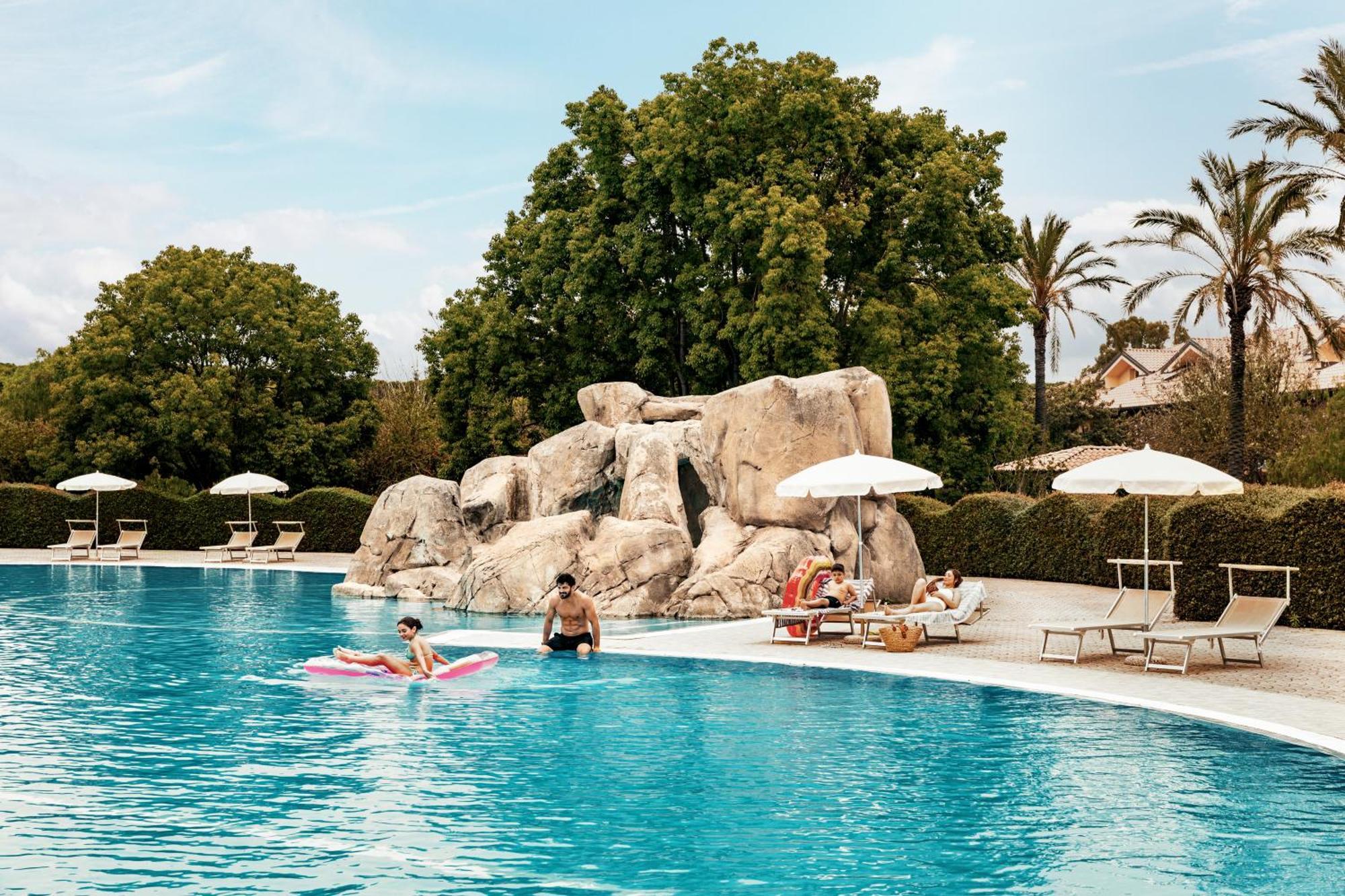 Falkensteiner Club Funimation Garden Calabria Curinga Kültér fotó